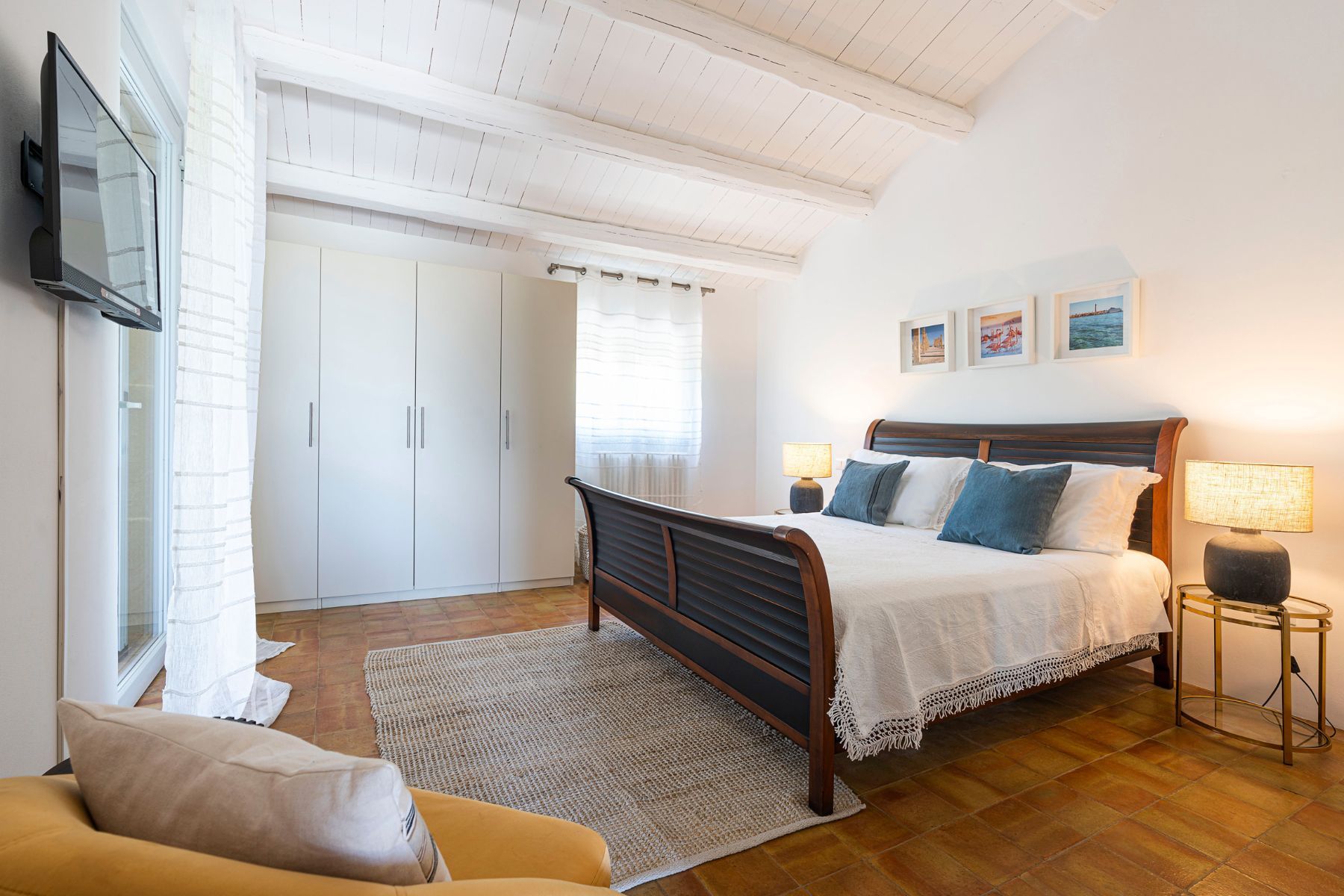 Pigna Blue villa photo.
